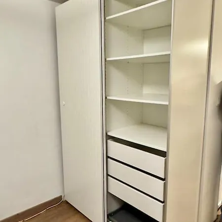 Apartment View Center